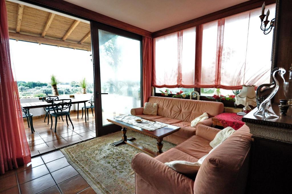 Felline In Bed&Breakfast Dimora Di Charme El Salento Rum bild